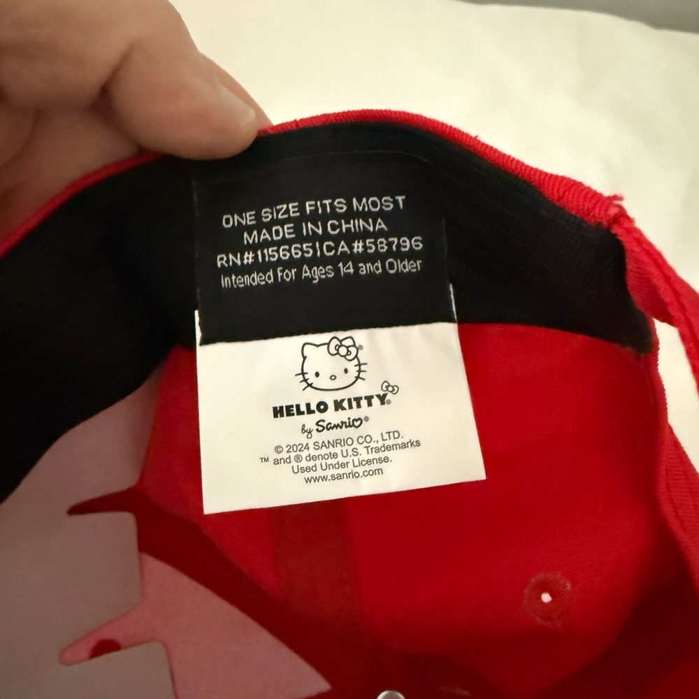 Hello Kitty Red Baseball Cap - Picture 4 of 5